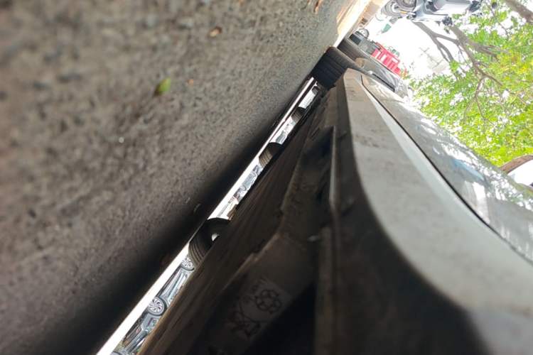 Used Hongqi E-QM5 2023 Base Travel Edition Left Side Sill