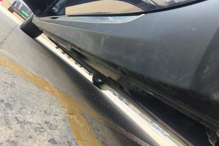 Used Hongqi E-QM5 2023 Base Travel Edition Left Side Sill