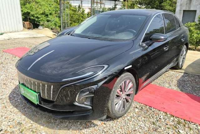 Used Hongqi E-QM5 2023 Base Travel Edition