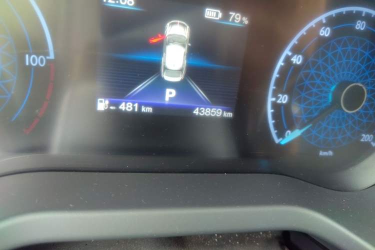 Used Hongqi E-QM5 2023 620km PLUS Odometer Close Up