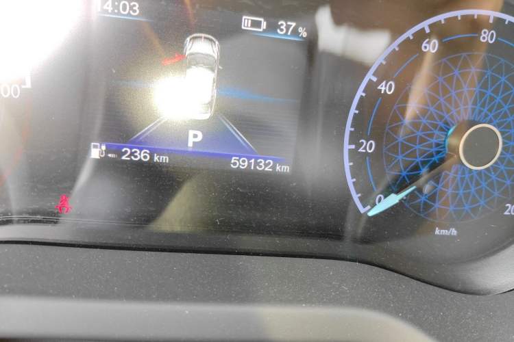 Used Hongqi E-QM5 2023 620km PLUS Odometer Close Up