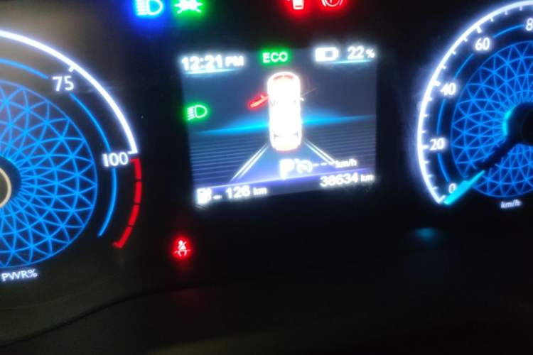 Used Hongqi E-QM5 2023 620km PLUS Odometer Close Up