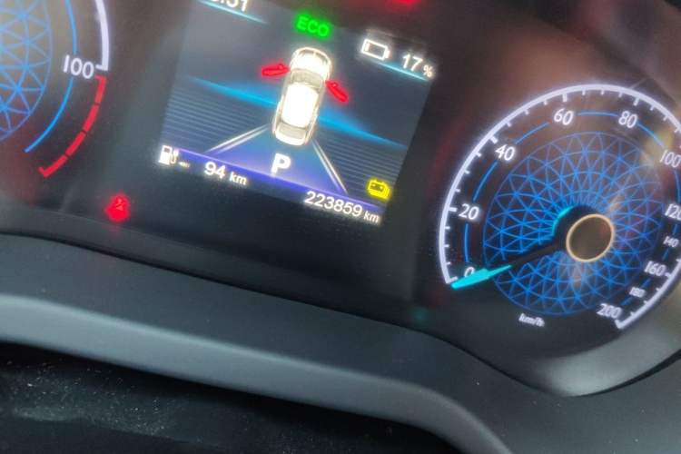 Used Hongqi E-QM5 2023 560km PLUS Odometer Close Up