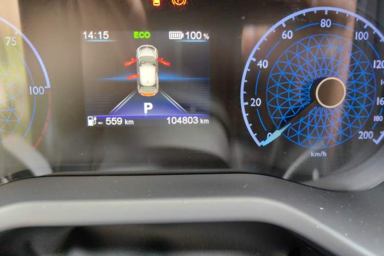Used Hongqi E-QM5 2023 560km PLUS Odometer Close Up