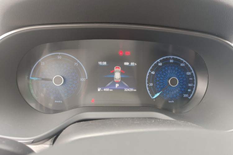 Used Hongqi E-QM5 2023 560km PLUS Odometer Close Up