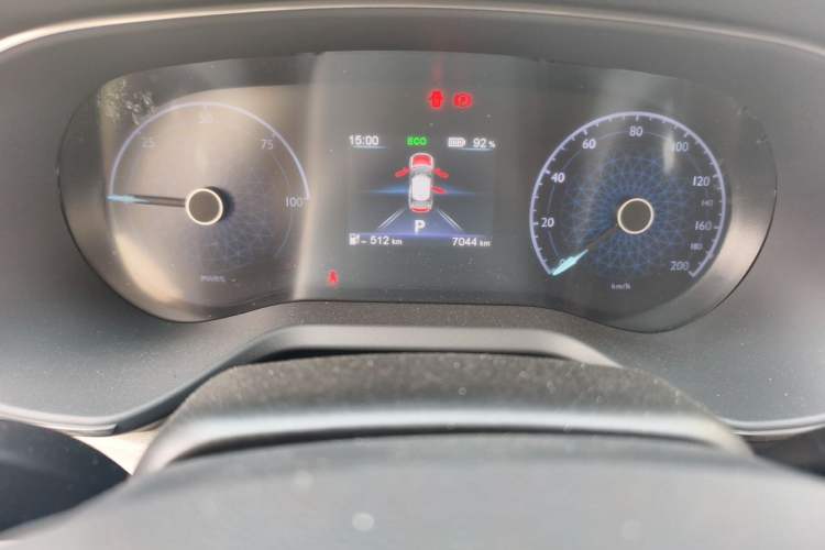 Used Hongqi E-QM5 2023 560km PLUS Odometer Close Up