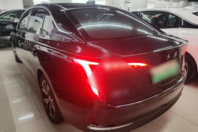 Used Hongqi E-QM5 2023 Revised Version Basic Travel Edition Rear Left 45 Deg