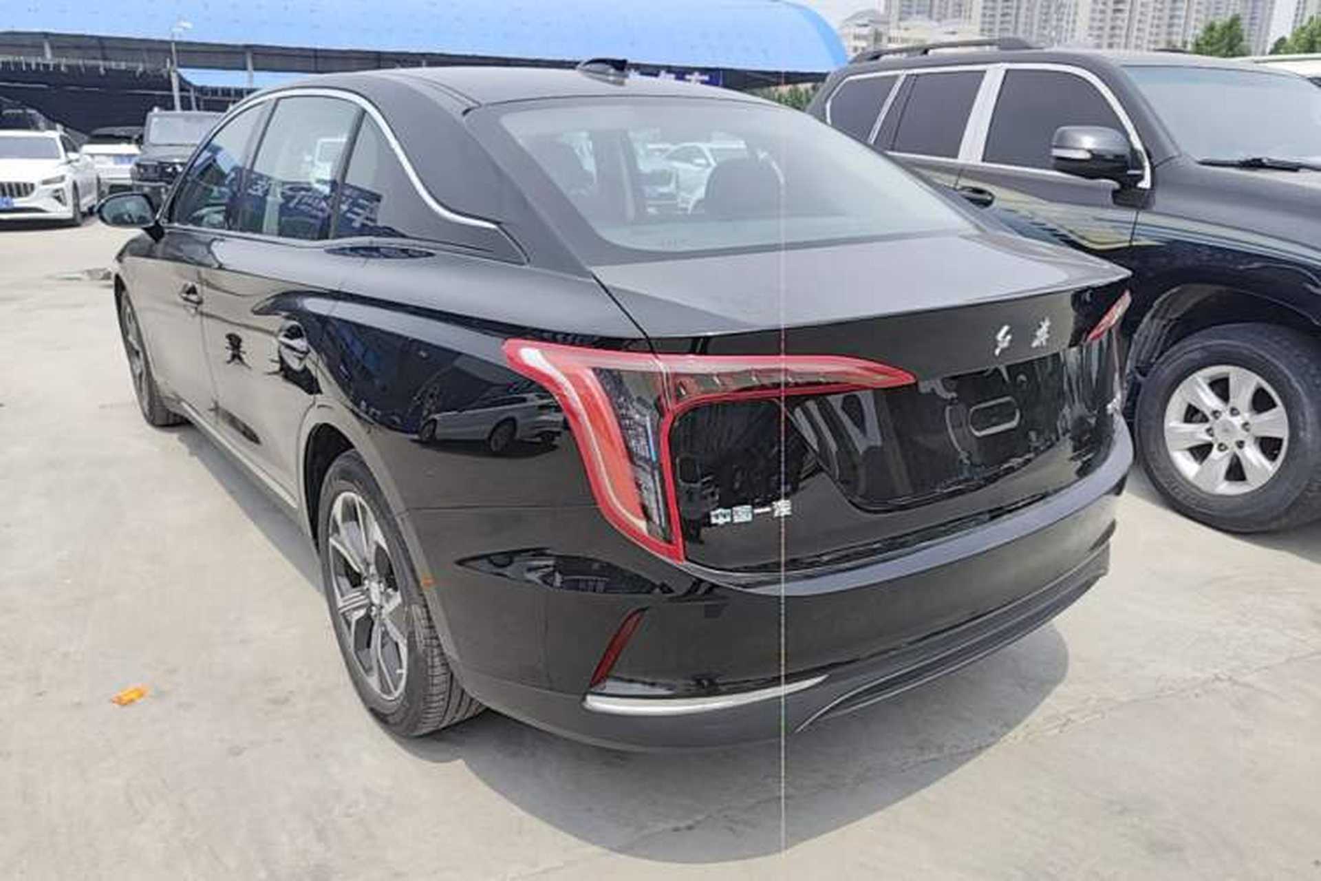 Used Hongqi E-QM5 2023 Base Travel Edition Rear Left 45 Deg