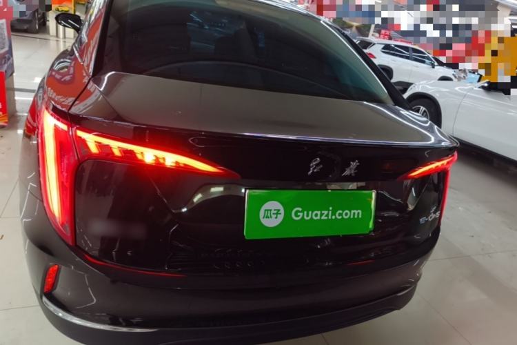 Used Hongqi E-QM5 2023 Base Travel Edition Rear