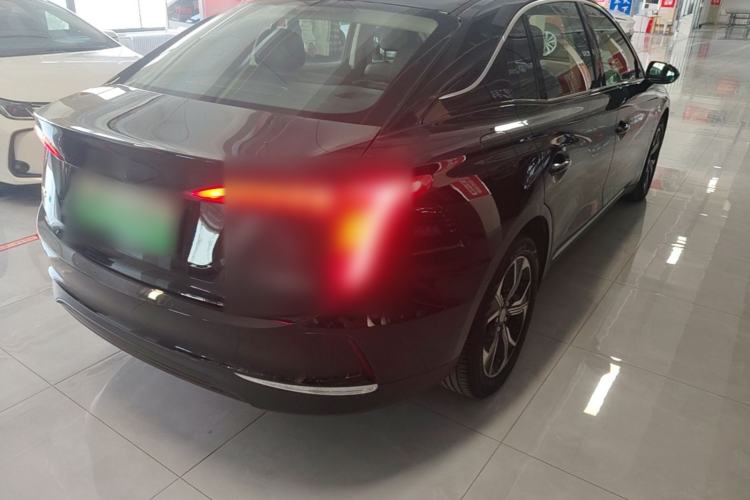 Used Hongqi E-QM5 2023 Revised Version Basic Travel Edition Rear Right 45 Deg