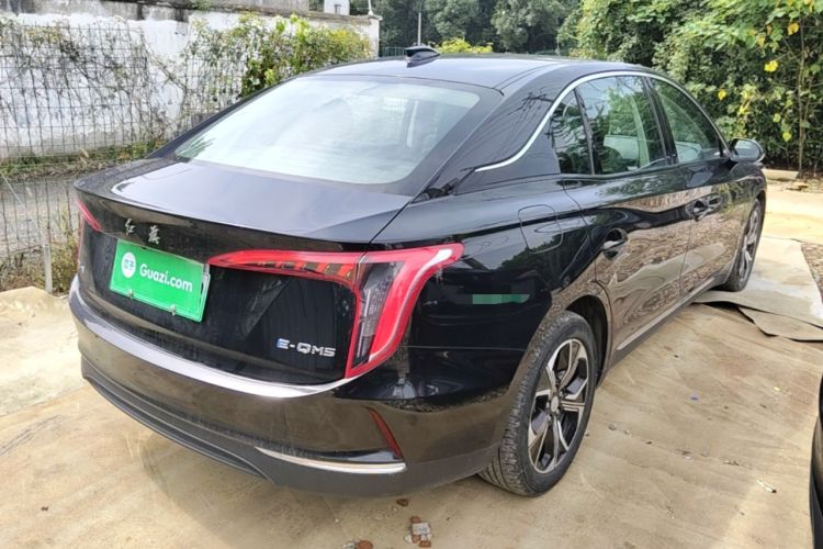 Used Hongqi E-QM5 2023 Revised Version Basic Travel Edition Rear Right 45 Deg