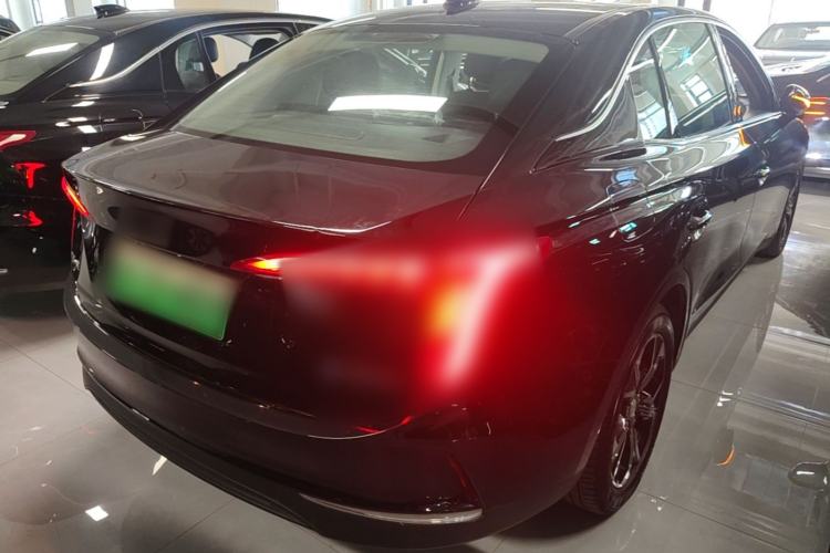 Used Hongqi E-QM5 2023 Revised Version Basic Travel Edition Rear Right 45 Deg