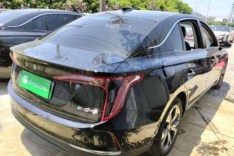 Used Hongqi E-QM5 2023 Revised Version Basic Travel Edition Rear Right 45 Deg