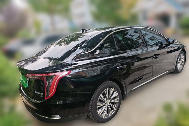 Used Hongqi E-QM5 2023 620km PLUS Rear Right 45 Deg