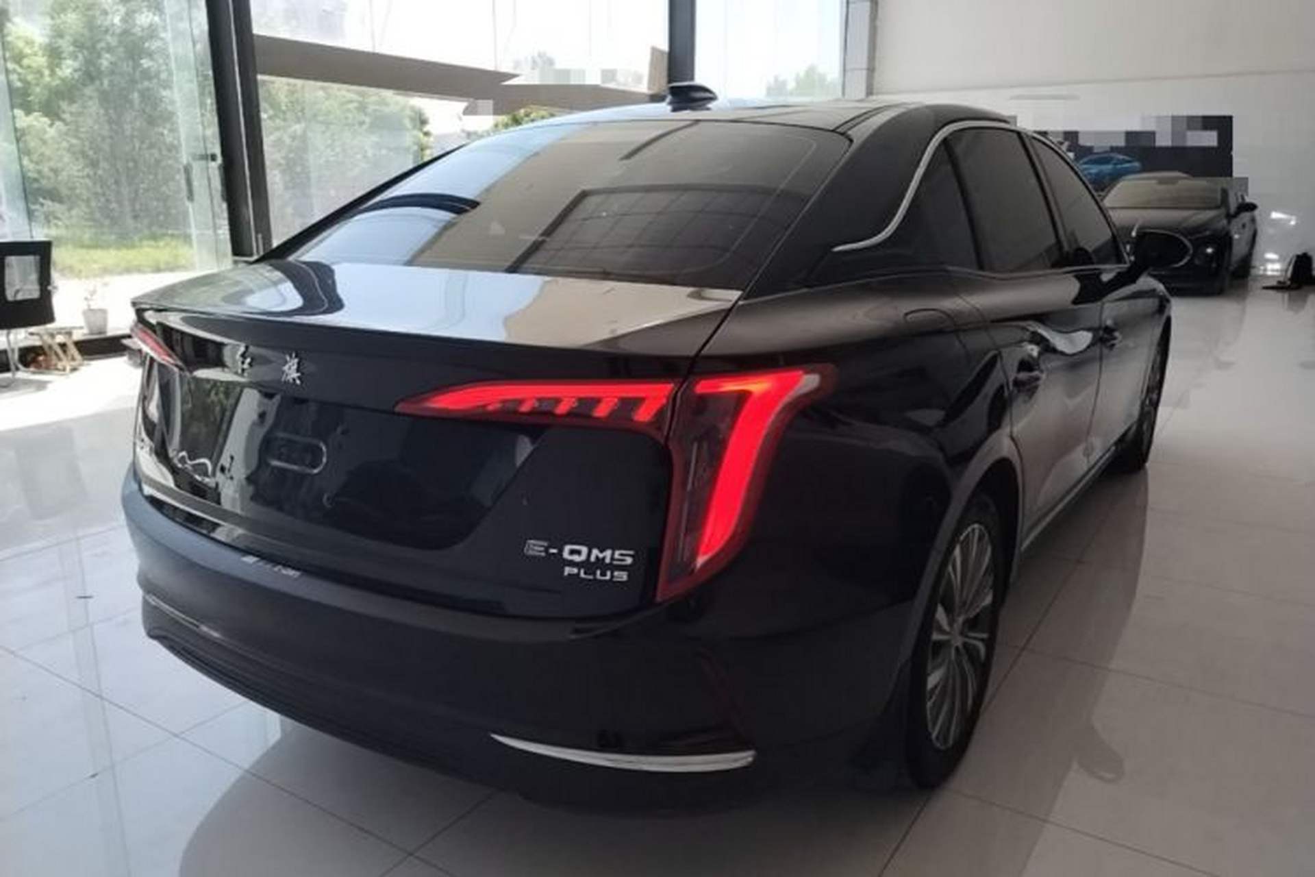 Used Hongqi E-QM5 2023 620km PLUS Rear Right 45 Deg