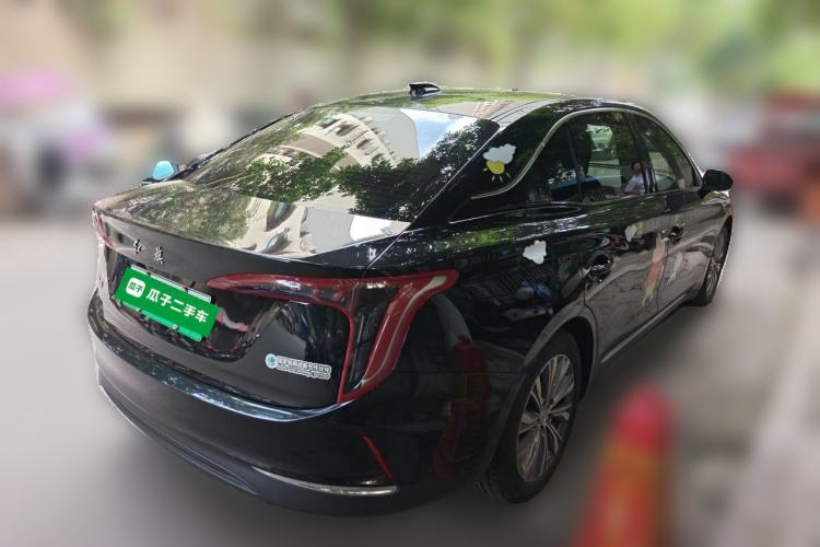Used Hongqi E-QM5 2023 620km PLUS Rear Right 45 Deg