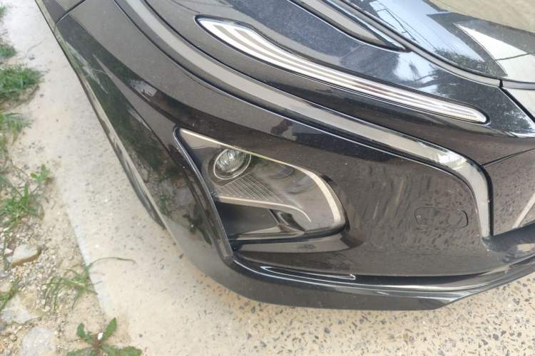 Used Hongqi E-QM5 2023 620km PLUS Right Front Headlight