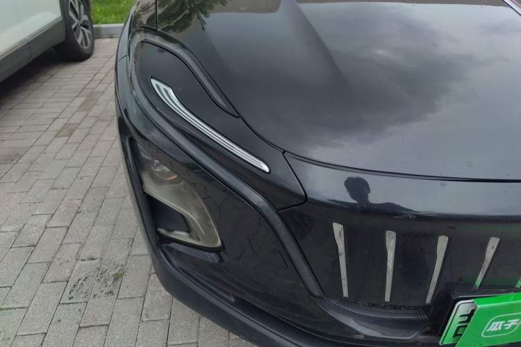 Used Hongqi E-QM5 2023 620km PLUS Right Front Headlight