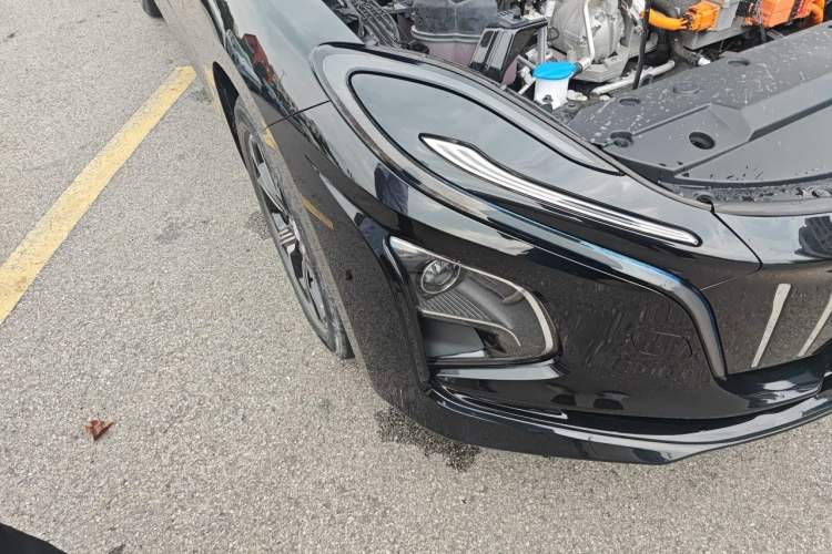 Used Hongqi E-QM5 2023 Revised Version Basic Travel Edition Right Front Headlight