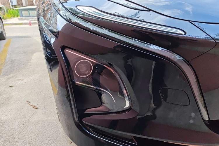 Used Hongqi E-QM5 2023 560km PLUS Right Front Headlight