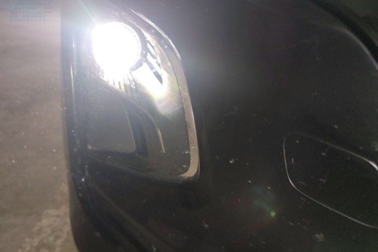 Used Hongqi E-QM5 2023 620km PLUS Right Front Headlight
