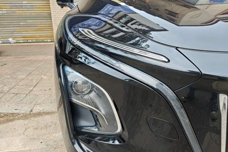 Used Hongqi E-QM5 2023 560km PLUS Right Front Headlight