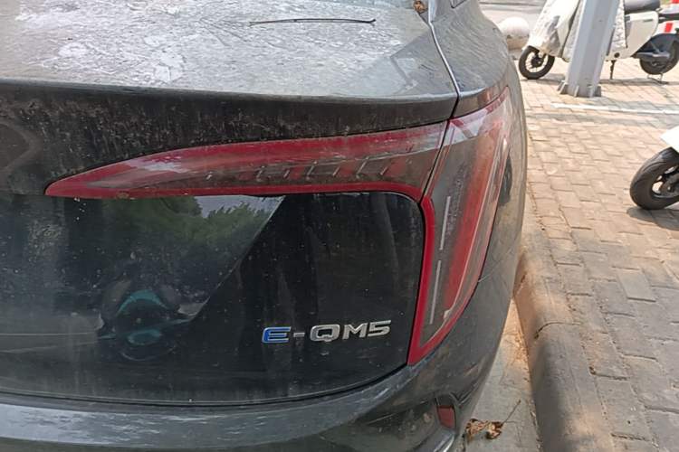 Used Hongqi E-QM5 2023 Base Travel Edition Right Rear Taillight