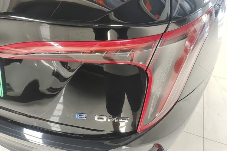 Used Hongqi E-QM5 2023 Revised Version Basic Travel Edition Right Rear Taillight