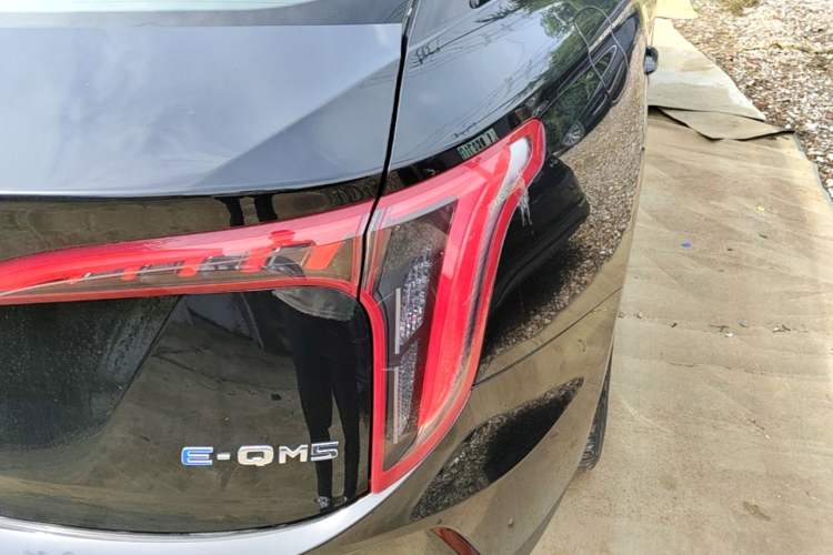 Used Hongqi E-QM5 2023 Revised Version Basic Travel Edition Right Rear Taillight