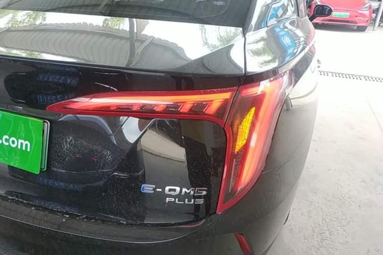Used Hongqi E-QM5 2023 620km PLUS Right Rear Taillight