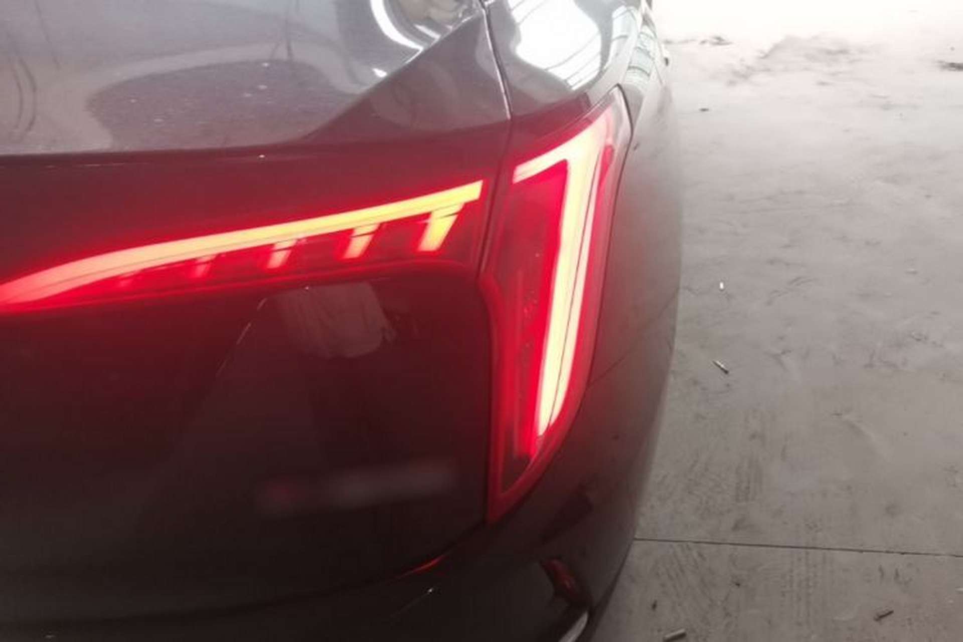 Used Hongqi E-QM5 2023 Revised Version Basic Travel Edition Right Rear Taillight