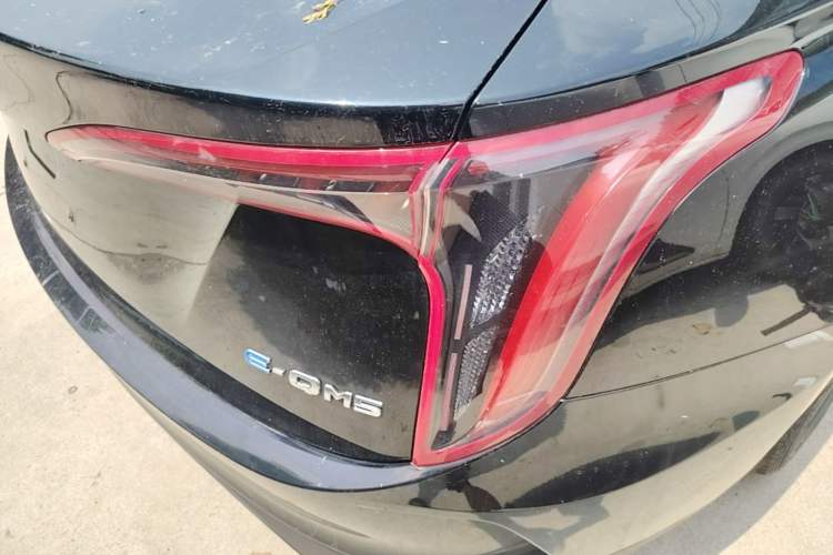 Used Hongqi E-QM5 2023 Base Travel Edition Right Rear Taillight