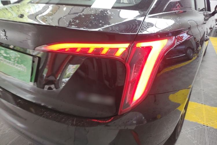 Used Hongqi E-QM5 2023 Revised Version Basic Travel Edition Right Rear Taillight