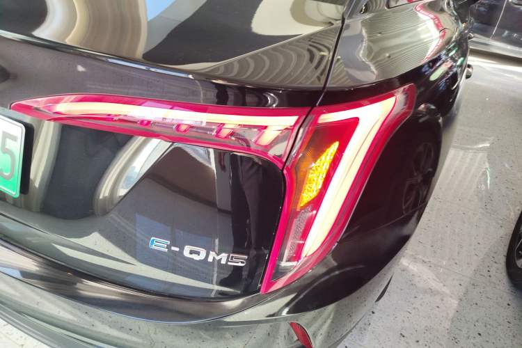 Used Hongqi E-QM5 2023 Revised Version Basic Travel Edition Right Rear Taillight