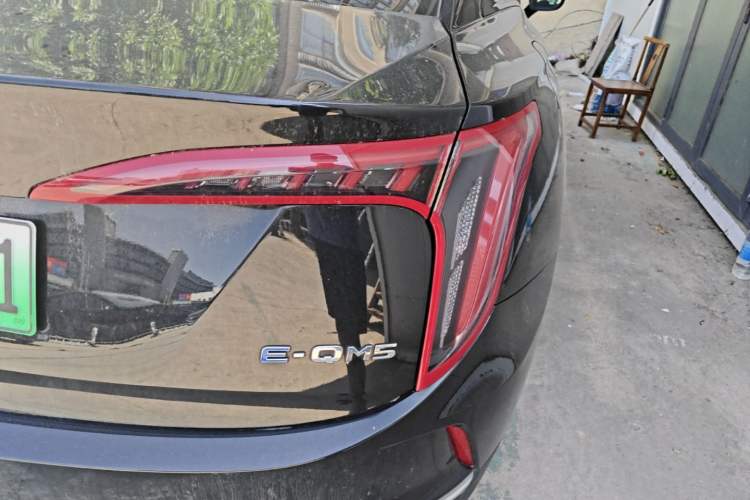 Used Hongqi E-QM5 2023 Revised Version Basic Travel Edition Right Rear Taillight