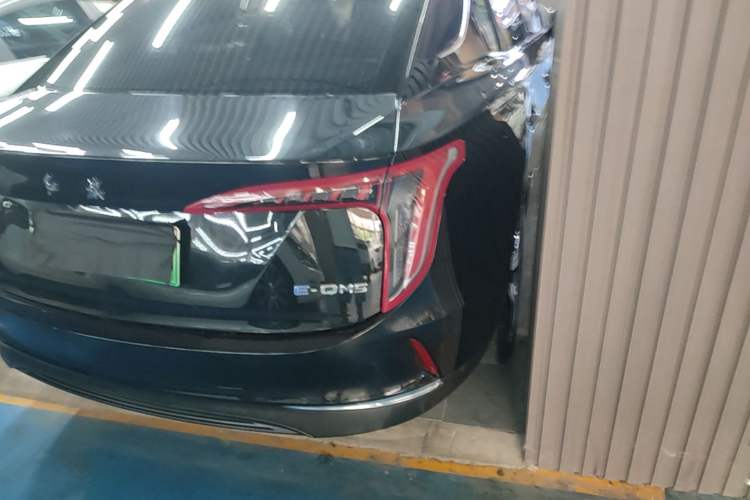 Used Hongqi E-QM5 2023 Revised Version Basic Travel Edition Right Rear Taillight