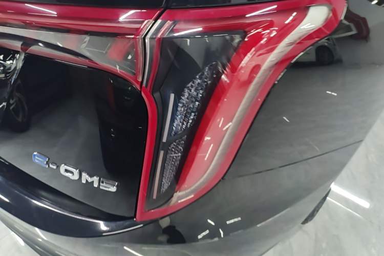Used Hongqi E-QM5 2023 Revised Version Basic Travel Edition Right Rear Taillight