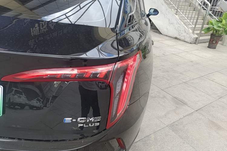 Used Hongqi E-QM5 2023 560km PLUS Right Rear Taillight