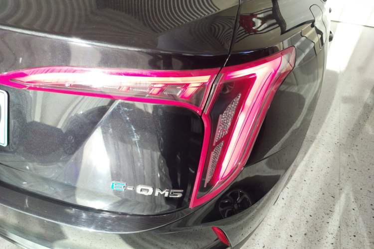 Used Hongqi E-QM5 2023 Revised Version Basic Travel Edition Right Rear Taillight