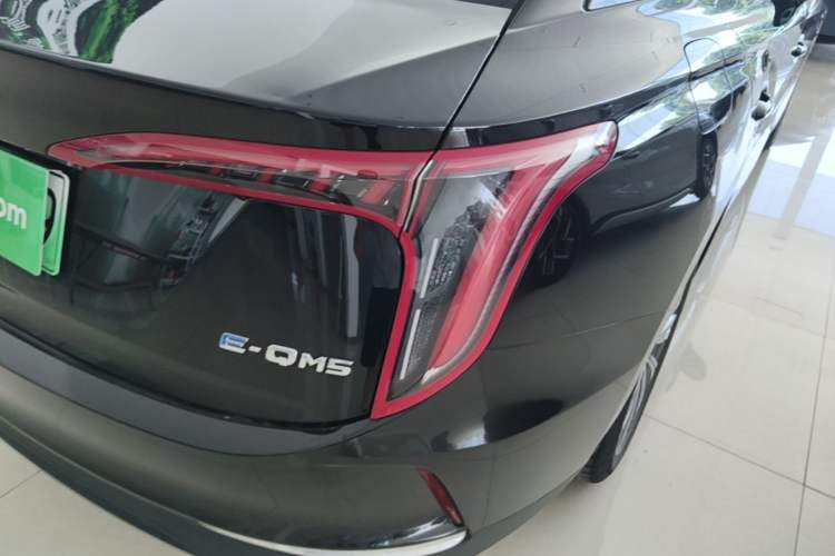 Used Hongqi E-QM5 2023 Revised Version Basic Travel Edition Right Rear Taillight