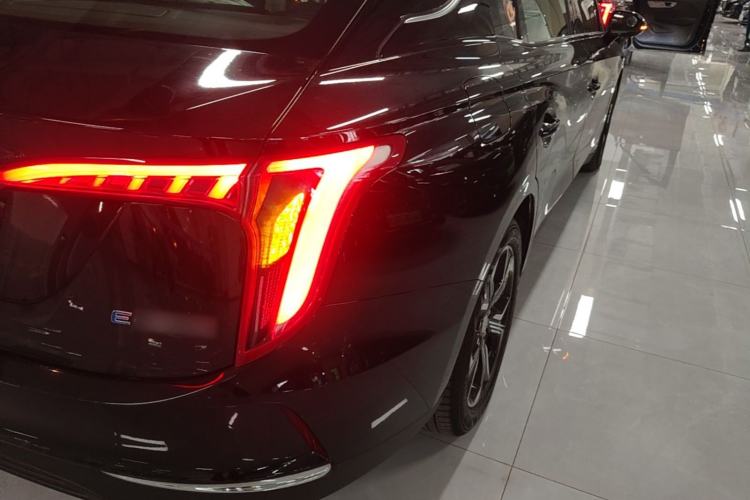 Used Hongqi E-QM5 2023 Revised Version Basic Travel Edition Right Rear Taillight