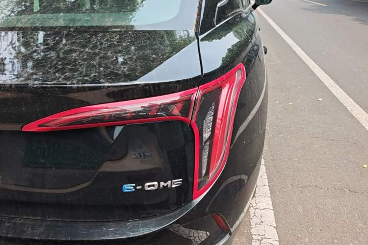 Used Hongqi E-QM5 2023 Base Travel Edition Right Rear Taillight