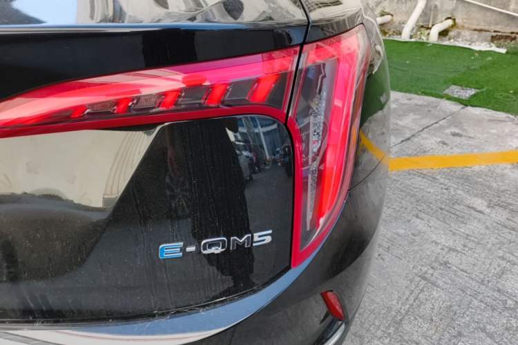 Used Hongqi E-QM5 2023 Revised Version Basic Travel Edition Right Rear Taillight