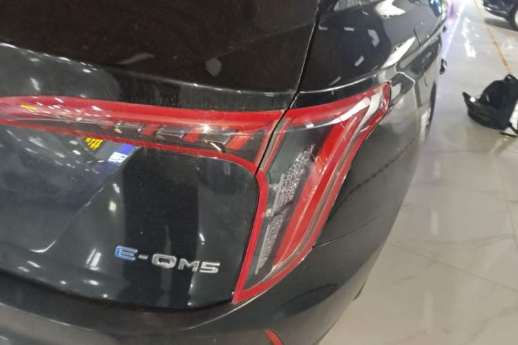 Used Hongqi E-QM5 2023 Revised Version Basic Travel Edition Right Rear Taillight