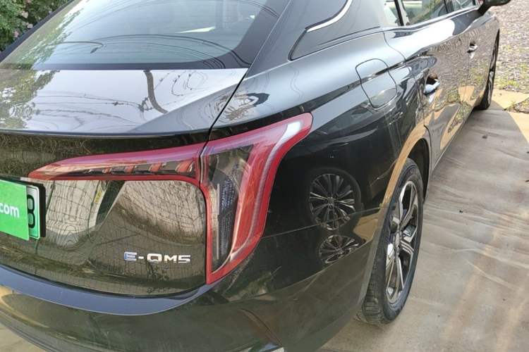 Used Hongqi E-QM5 2023 Revised Version Basic Travel Edition Right Rear Taillight