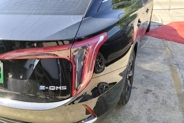 Used Hongqi E-QM5 2023 Revised Version Basic Travel Edition Right Rear Taillight