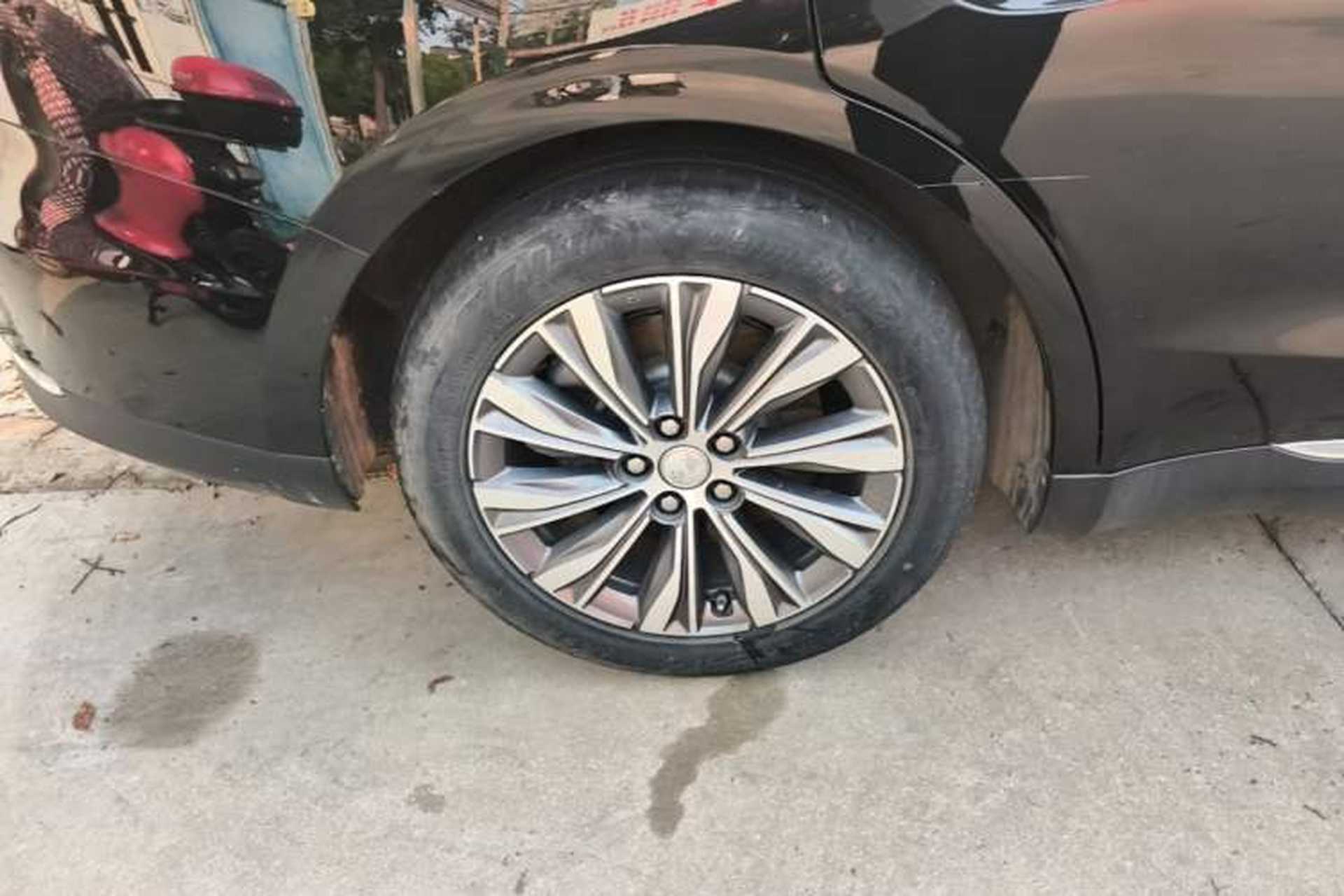 Used Hongqi E-QM5 2023 Base Travel Edition Right Rear Wheel Hub