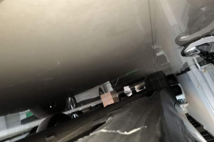 Used Hongqi E-QM5 2023 620km PLUS Right Side Sill