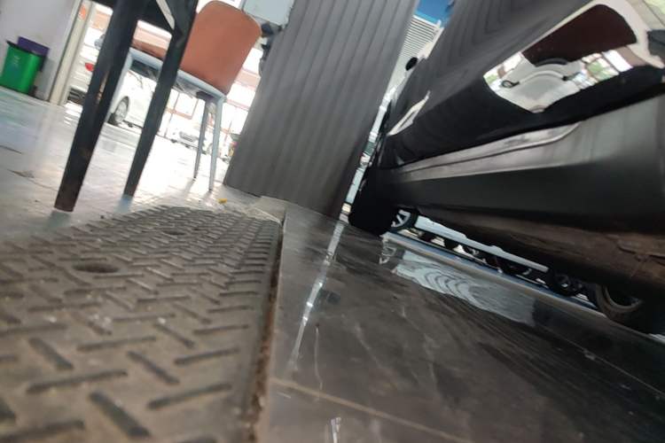 Used Hongqi E-QM5 2023 Revised Version Basic Travel Edition Right Side Sill