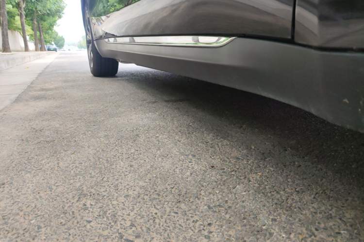 Used Hongqi E-QM5 2023 Revised Version Basic Travel Edition Right Side Sill